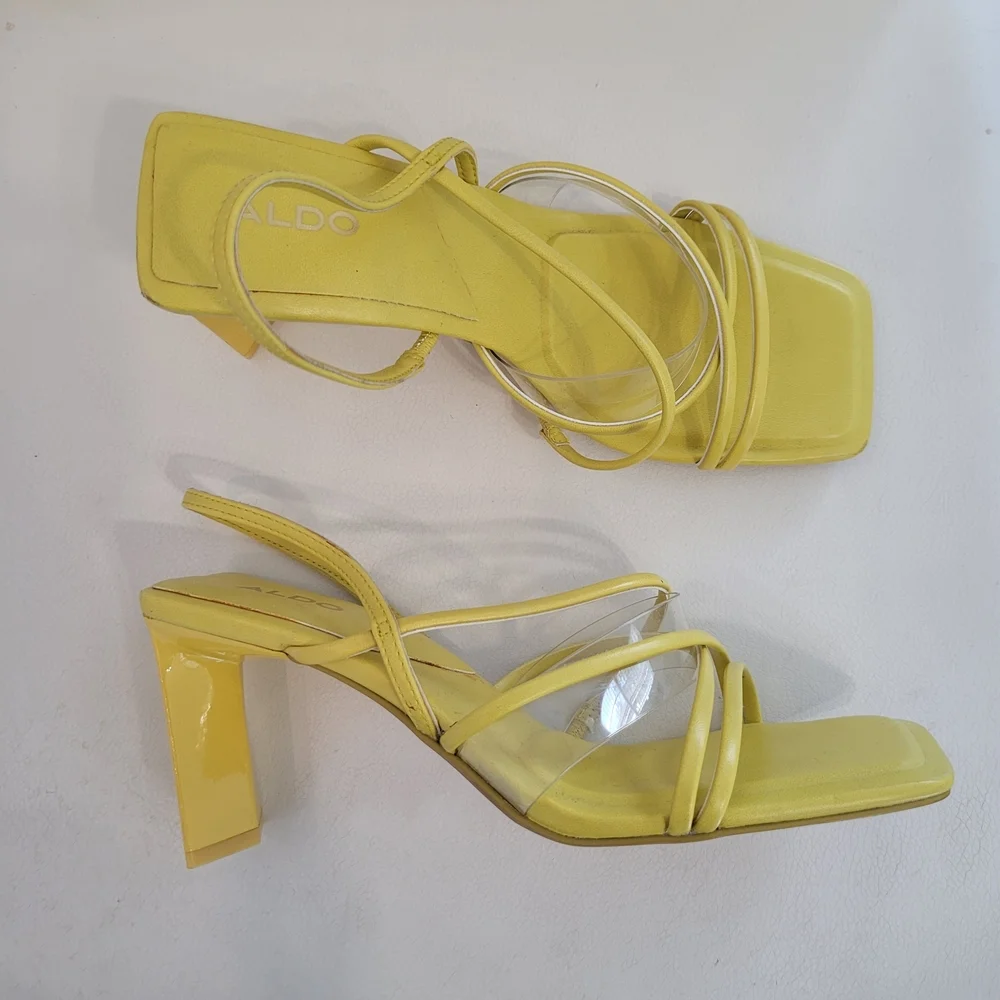 Aldo Yellow Strappy Square Toe Triangle Heels Womens Size US7 / EUR 37.5